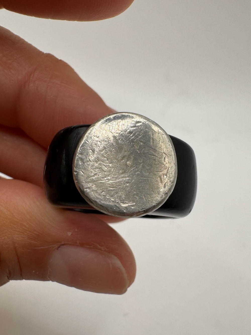Vintage Pitaniello Boston Black Lucite  & Pewter Ring Size 7